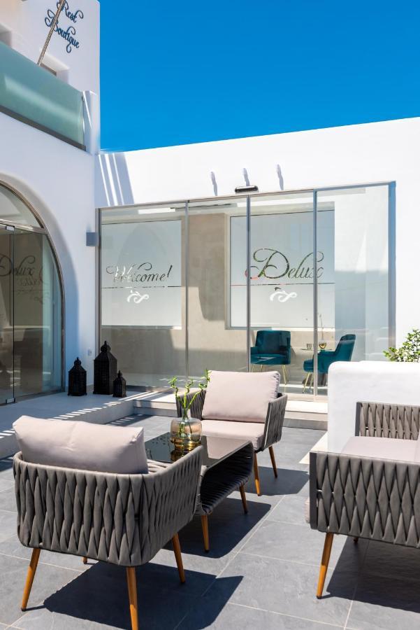 Deluxe Hotel Santorini Fira  Exterior foto